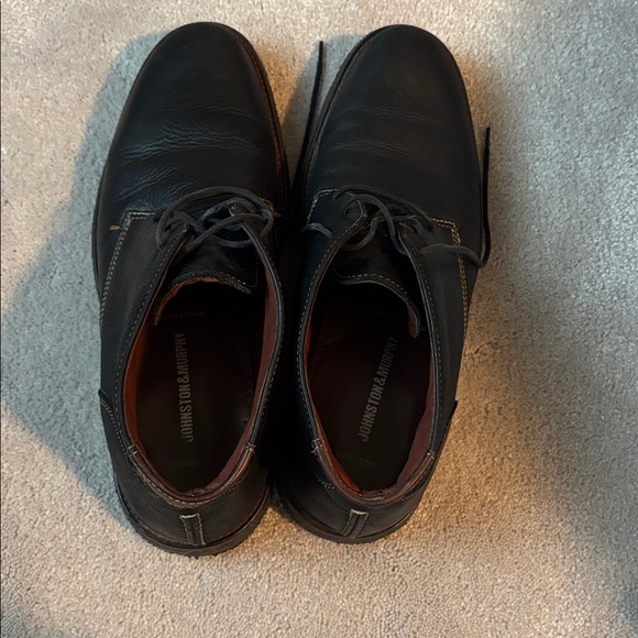 Johnston & Murphy Leather Chukka Boots - Picture 4 of 7